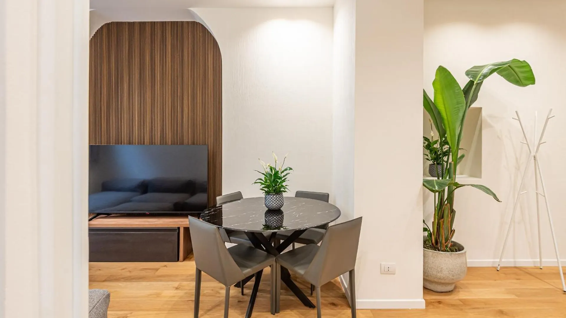 Mimar Porta Venezia Luxury Suites Milan 0*,  Italy