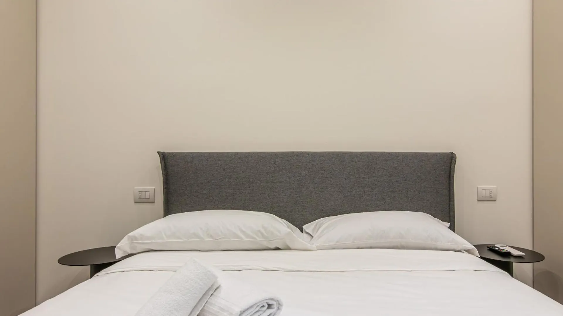 Mimar Porta Venezia Luxury Suites Milan Apartment