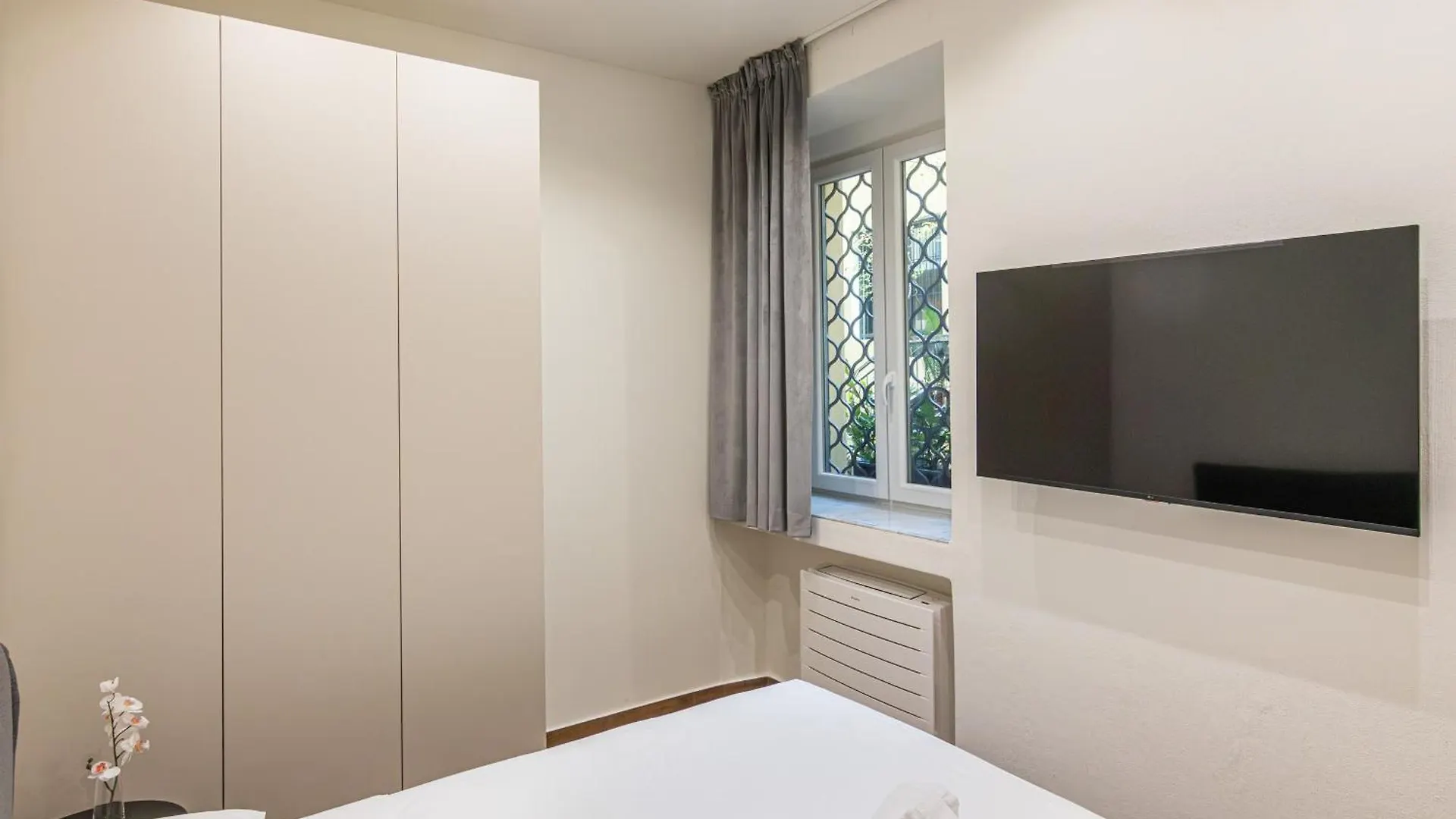 Mimar Porta Venezia Luxury Suites Milan Italy