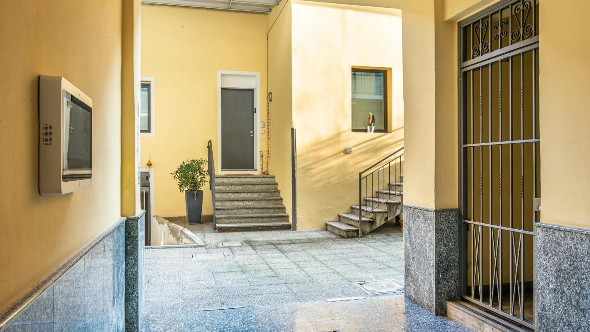 Mimar Porta Venezia Luxury Suites Milan Apartment